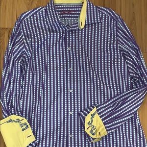 L/XL Robert Graham long sleeve dress shirt